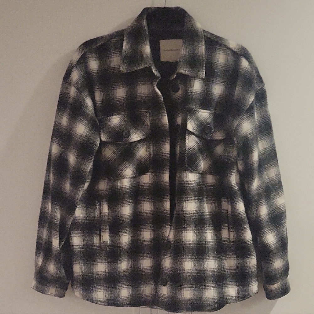 Black and White Shirt Jacket with Classic Plaid Check Pattern